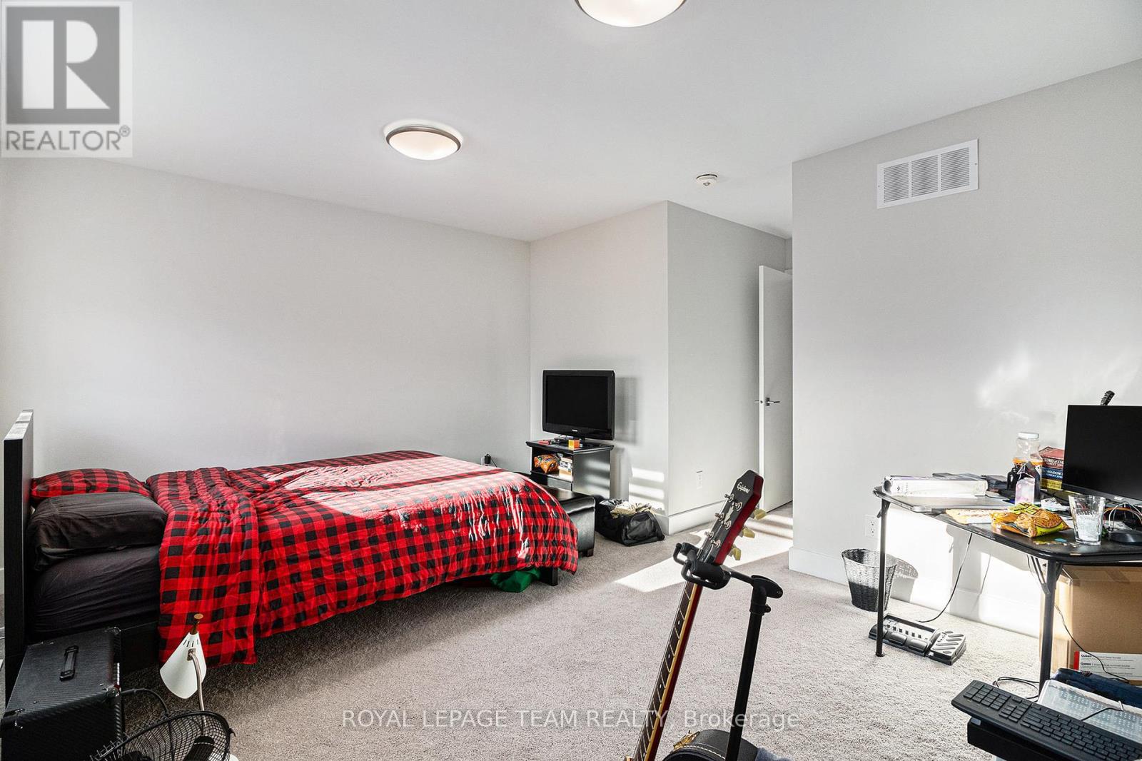1400 Mayview Avenue, Ottawa, Ontario  K1Z 8H7 - Photo 24 - X12436617