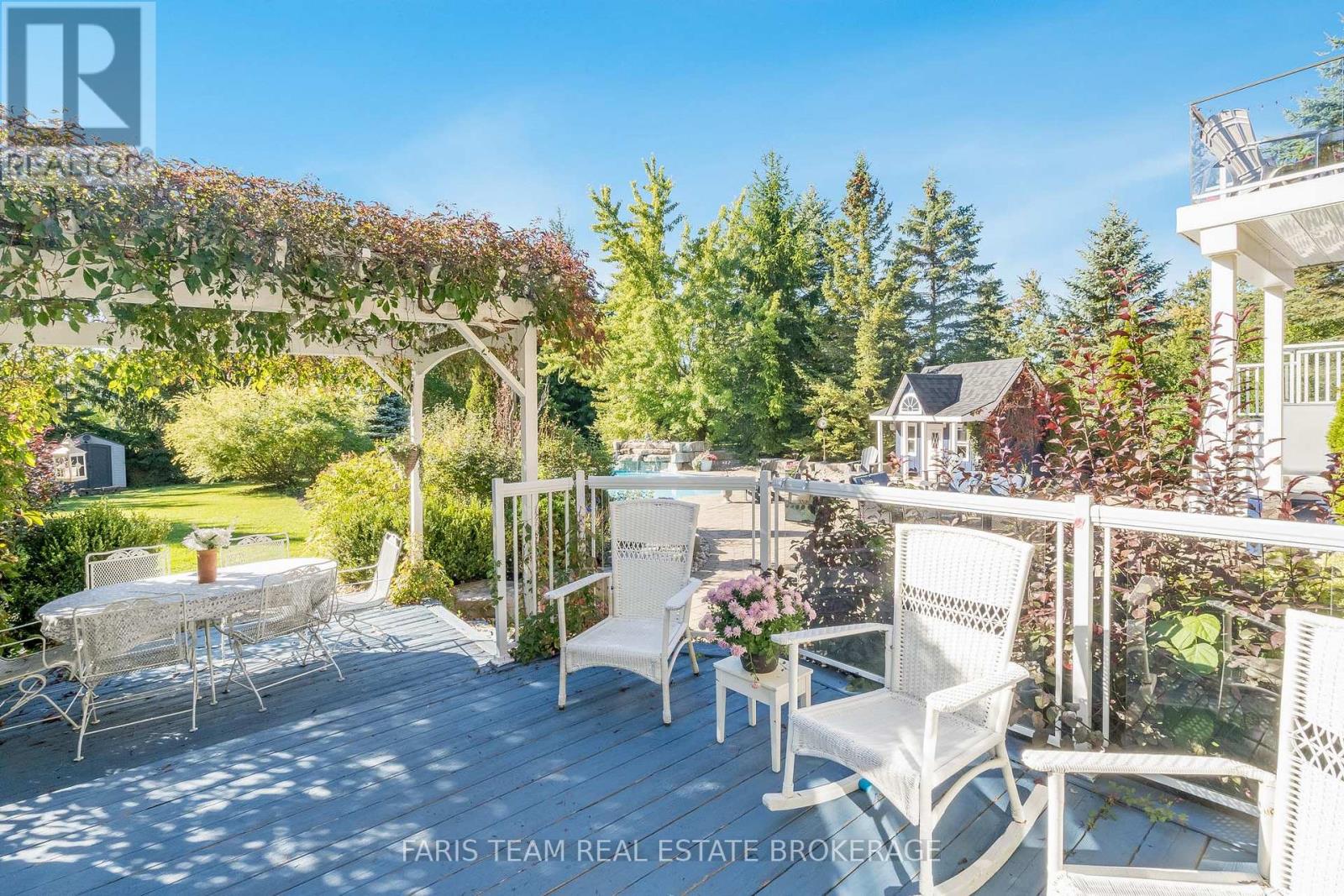 2 Evergreen Lane, Essa, Ontario  L0L 2N0 - Photo 36 - N12434973