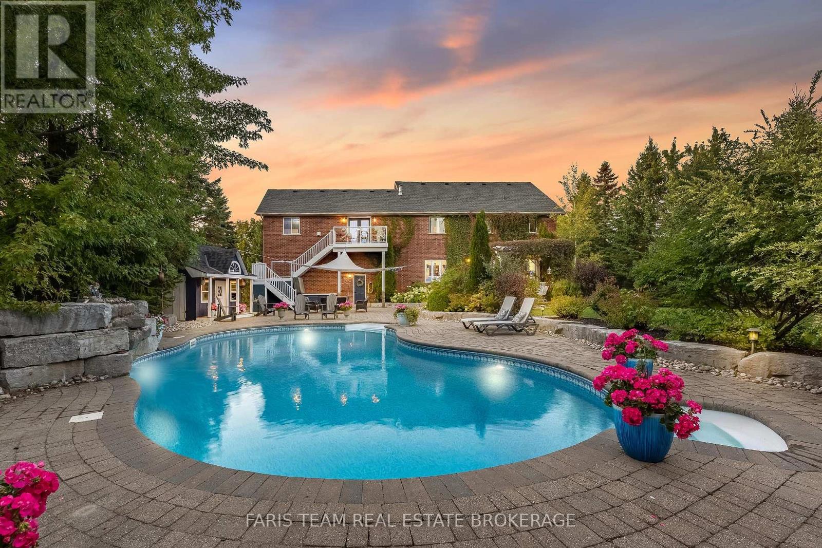 2 Evergreen Lane, Essa, Ontario  L0L 2N0 - Photo 47 - N12434973