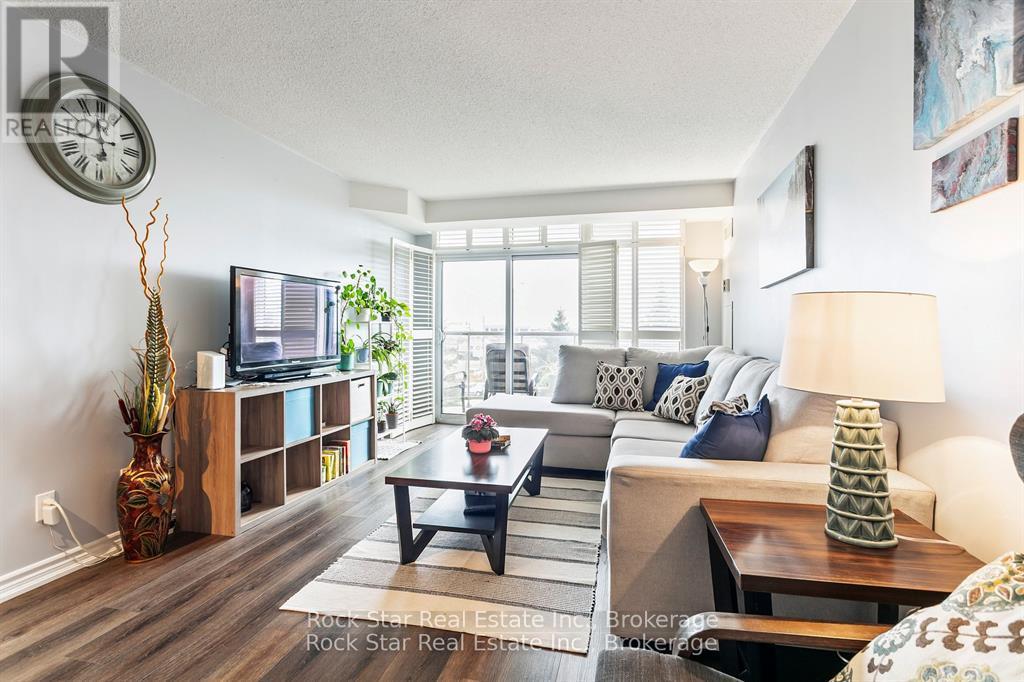 408 - 35 Kingsbridge Garden Circle, Mississauga, Ontario  L5R 3Z5 - Photo 10 - W12436655