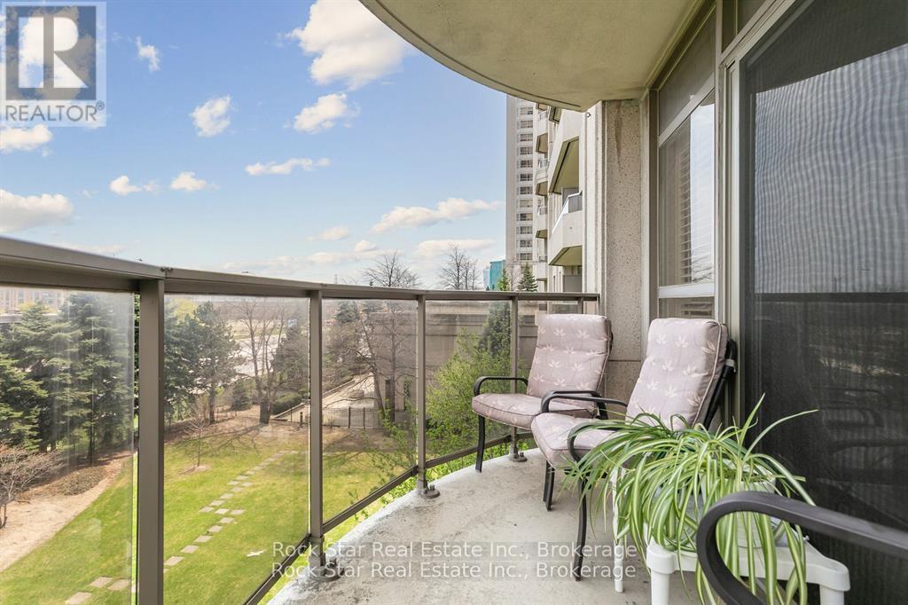 408 - 35 Kingsbridge Garden Circle, Mississauga, Ontario  L5R 3Z5 - Photo 26 - W12436655
