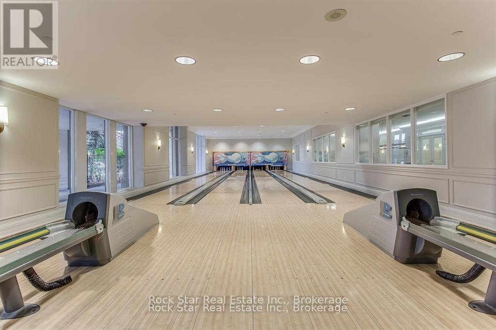 408 - 35 Kingsbridge Garden Circle, Mississauga, Ontario  L5R 3Z5 - Photo 29 - W12436655