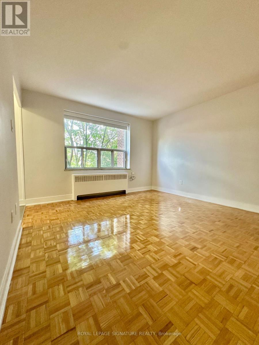 309 - 1291 Bayview Avenue, Toronto, Ontario  M4G 2Z9 - Photo 4 - C12434717