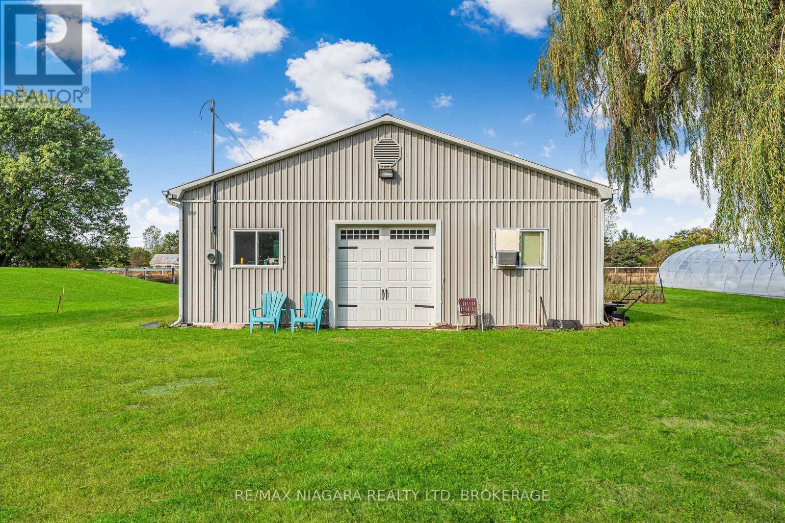 1055 Burger Road, Fort Erie (Mulgrave), Ontario  L0S 1N0 - Photo 30 - X12436615