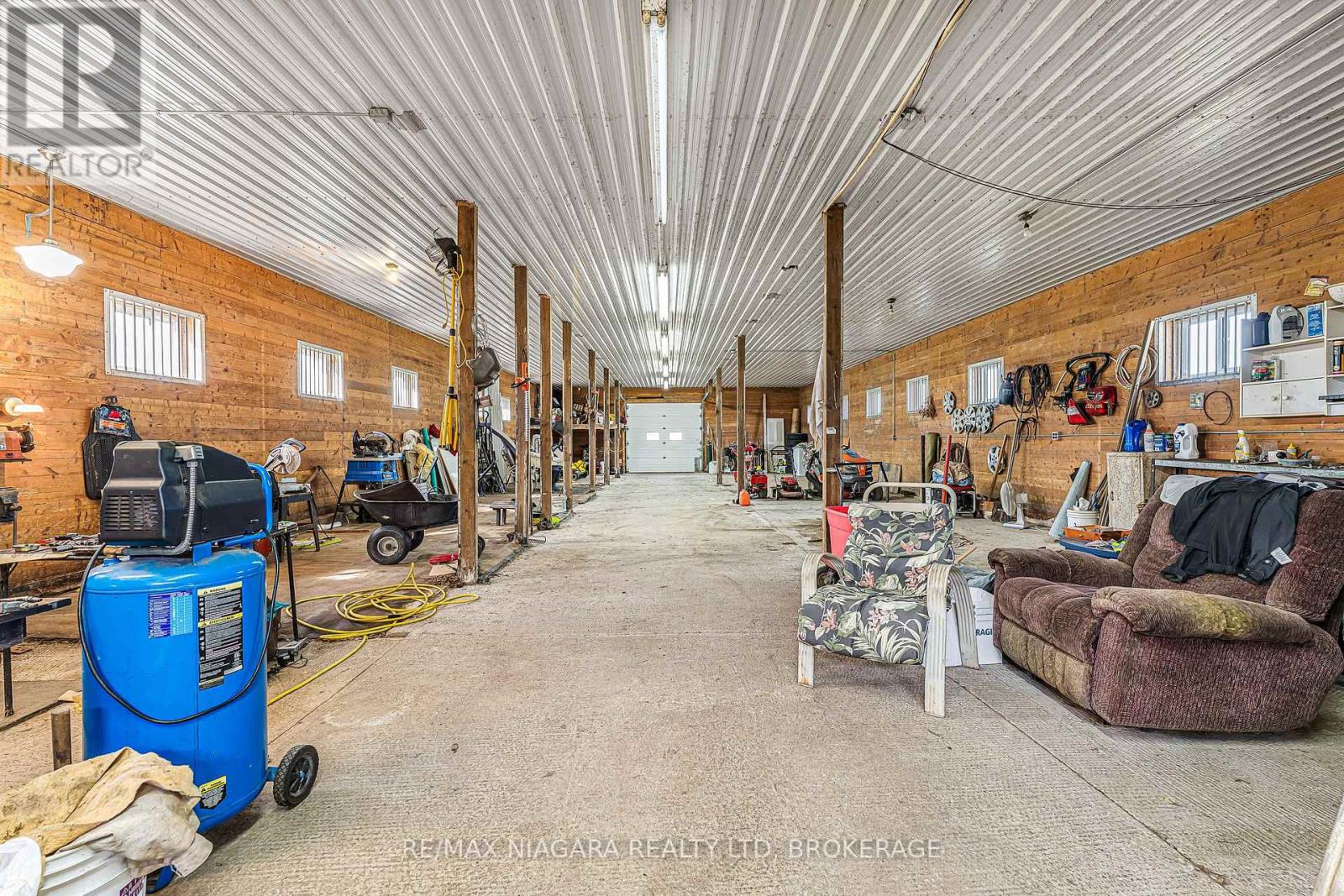 1055 Burger Road, Fort Erie (Mulgrave), Ontario  L0S 1N0 - Photo 32 - X12436615