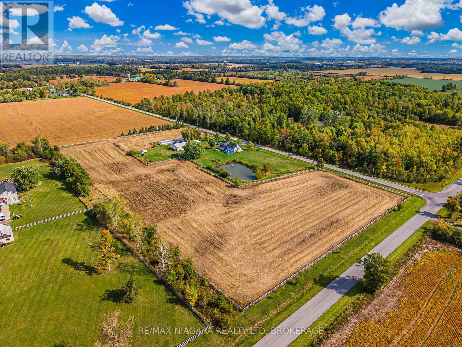 1055 Burger Road, Fort Erie (Mulgrave), Ontario  L0S 1N0 - Photo 38 - X12436615