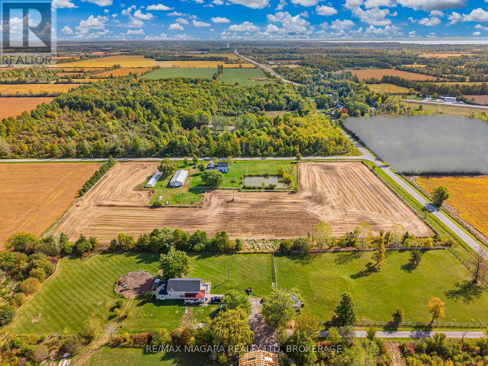 1055 Burger Road, Fort Erie (Mulgrave), Ontario  L0S 1N0 - Photo 40 - X12436615