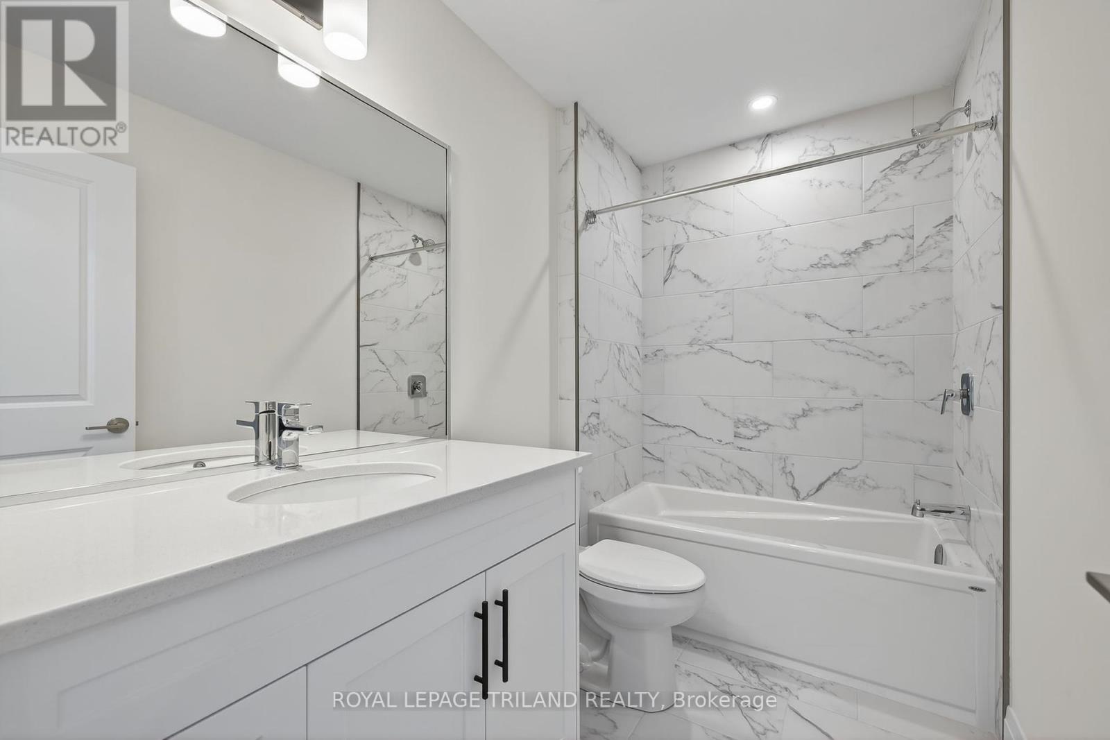 10 - 101 Swales Avenue, Strathroy-Caradoc, Ontario  N7G 0C1 - Photo 32 - X12212717