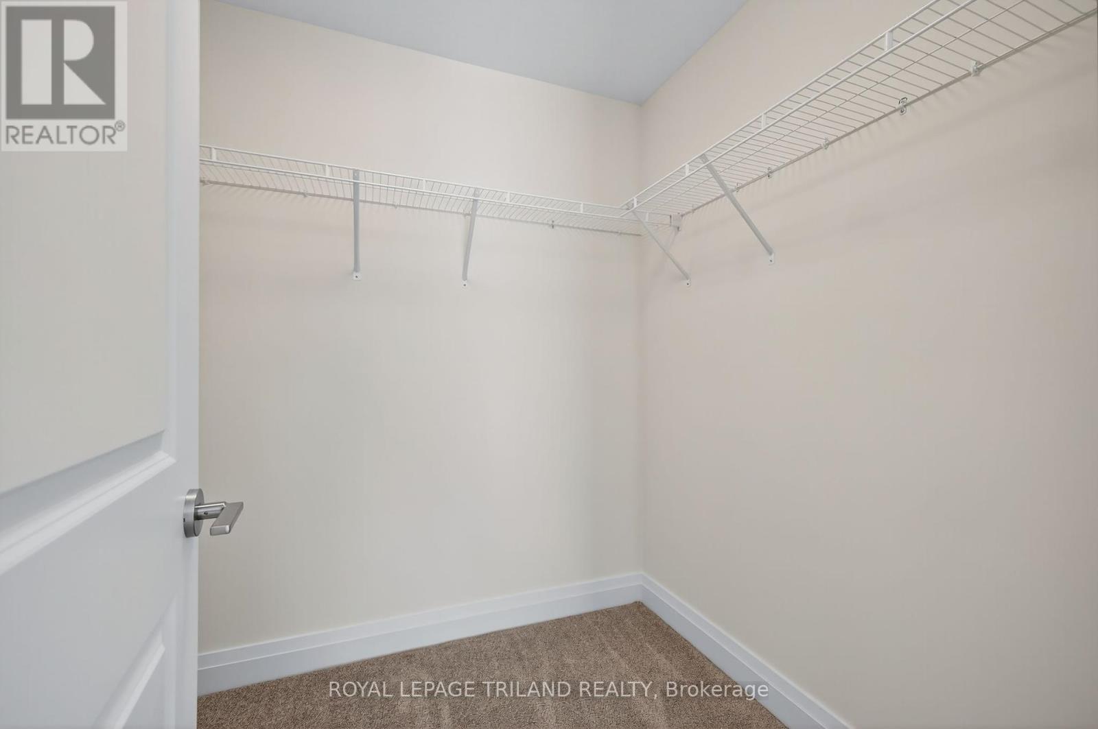 10 - 101 Swales Avenue, Strathroy-Caradoc, Ontario  N7G 0C1 - Photo 25 - X12212717