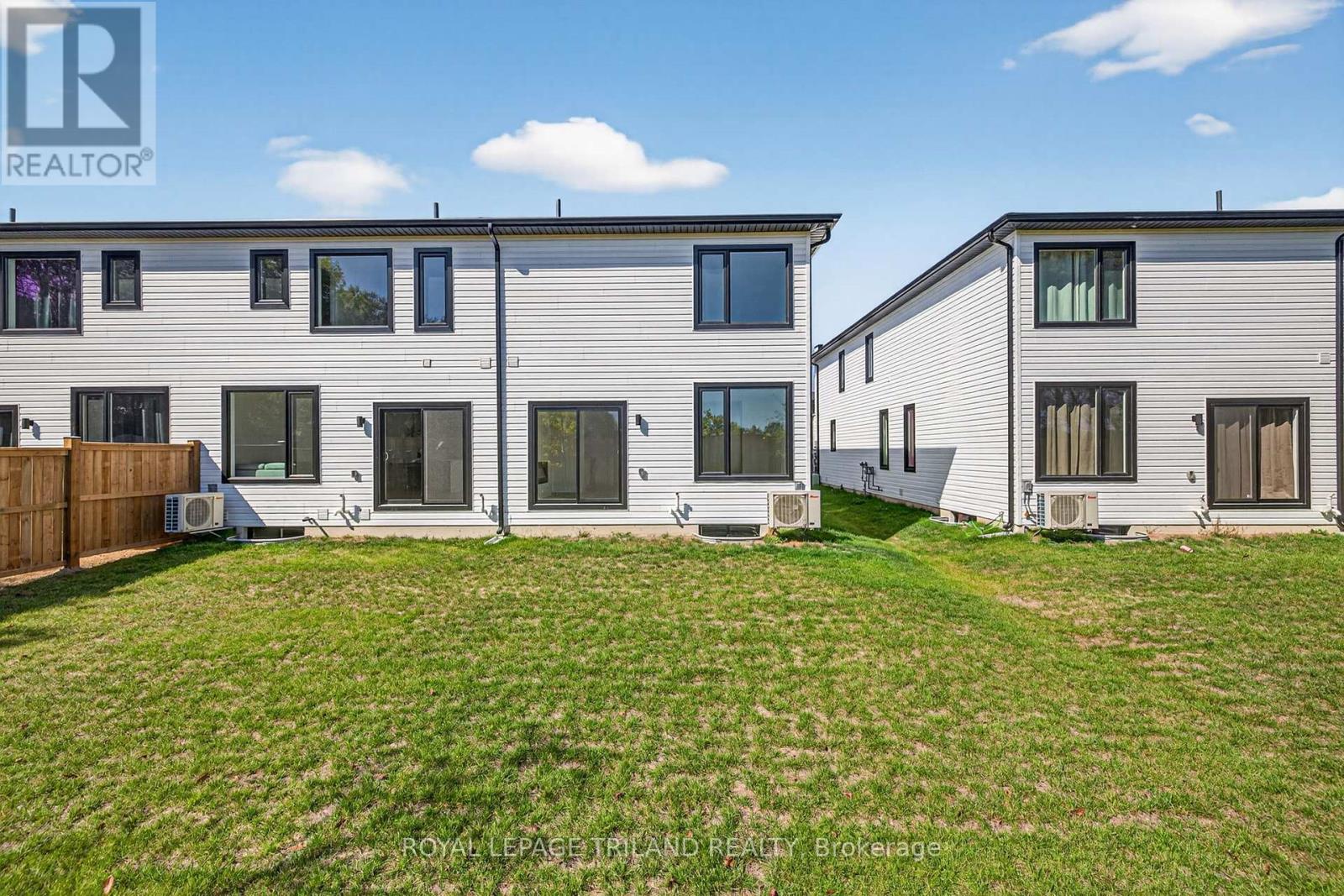 10 - 101 Swales Avenue, Strathroy-Caradoc, Ontario  N7G 0C1 - Photo 39 - X12212717