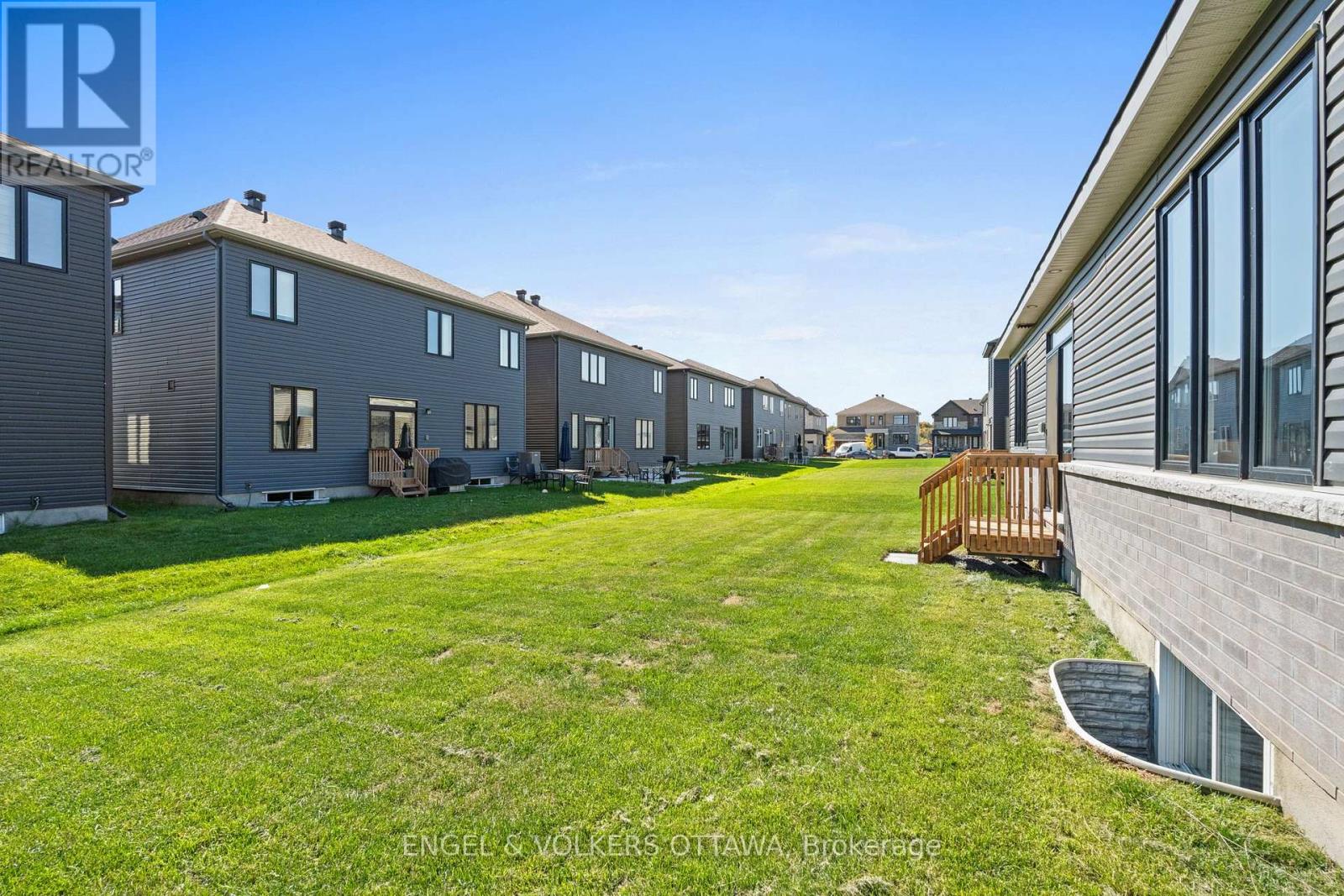 119 D'arleux Place, Ottawa, Ontario  K4M 0M7 - Photo 35 - X12154791