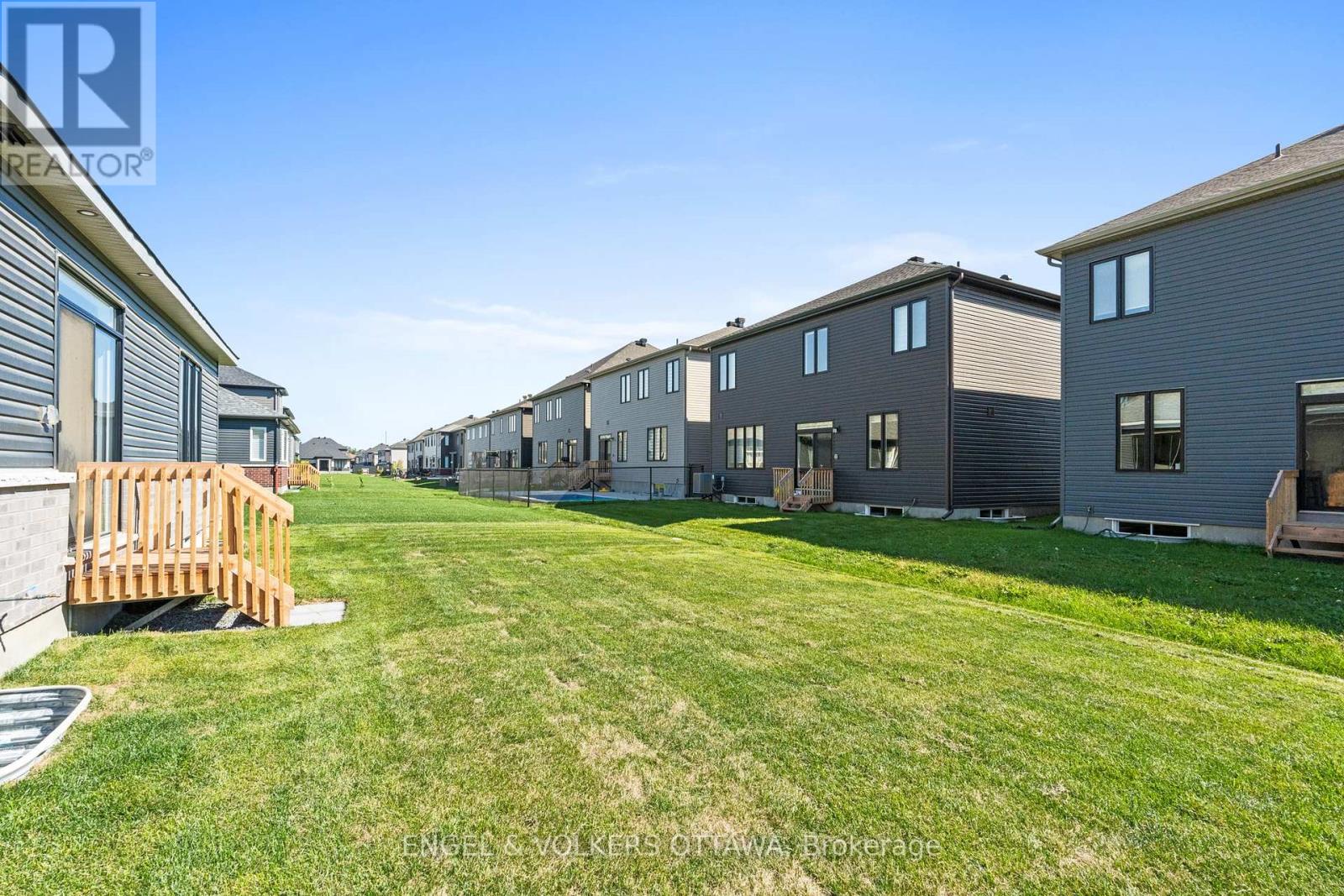 119 D'arleux Place, Ottawa, Ontario  K4M 0M7 - Photo 36 - X12154791