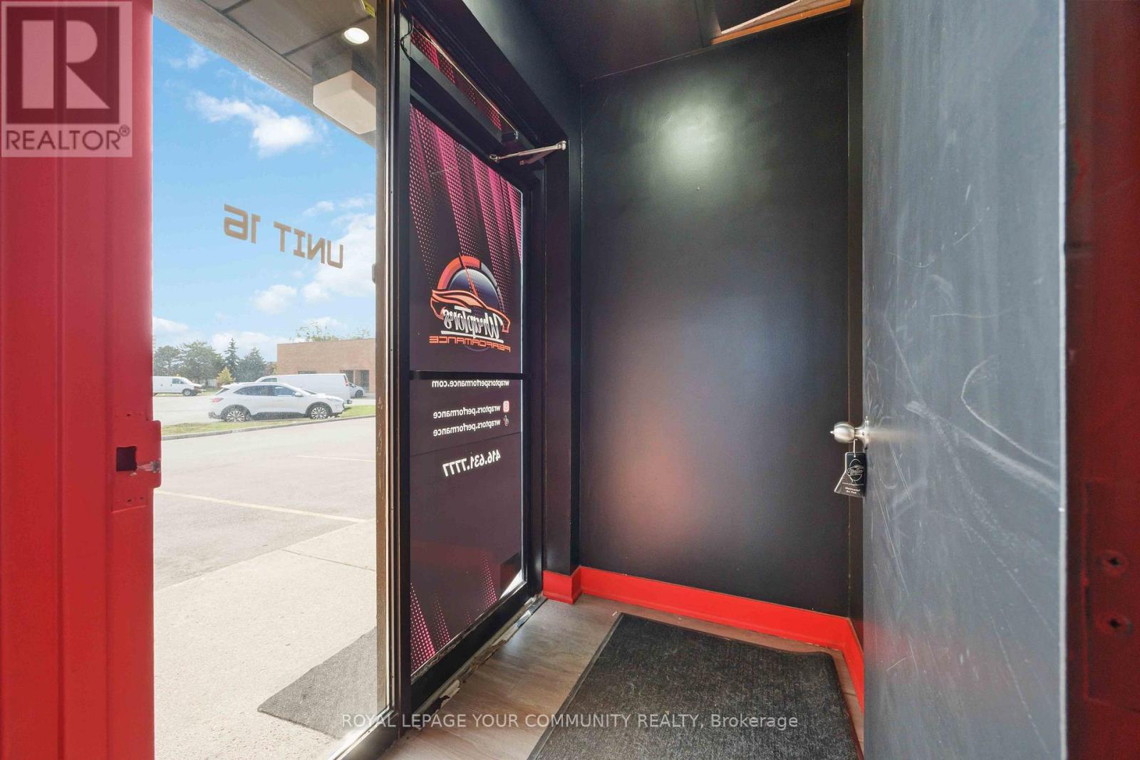 16 - 37 Kodiac Crescent, Toronto, Ontario  M3J 3G5 - Photo 7 - W12436318