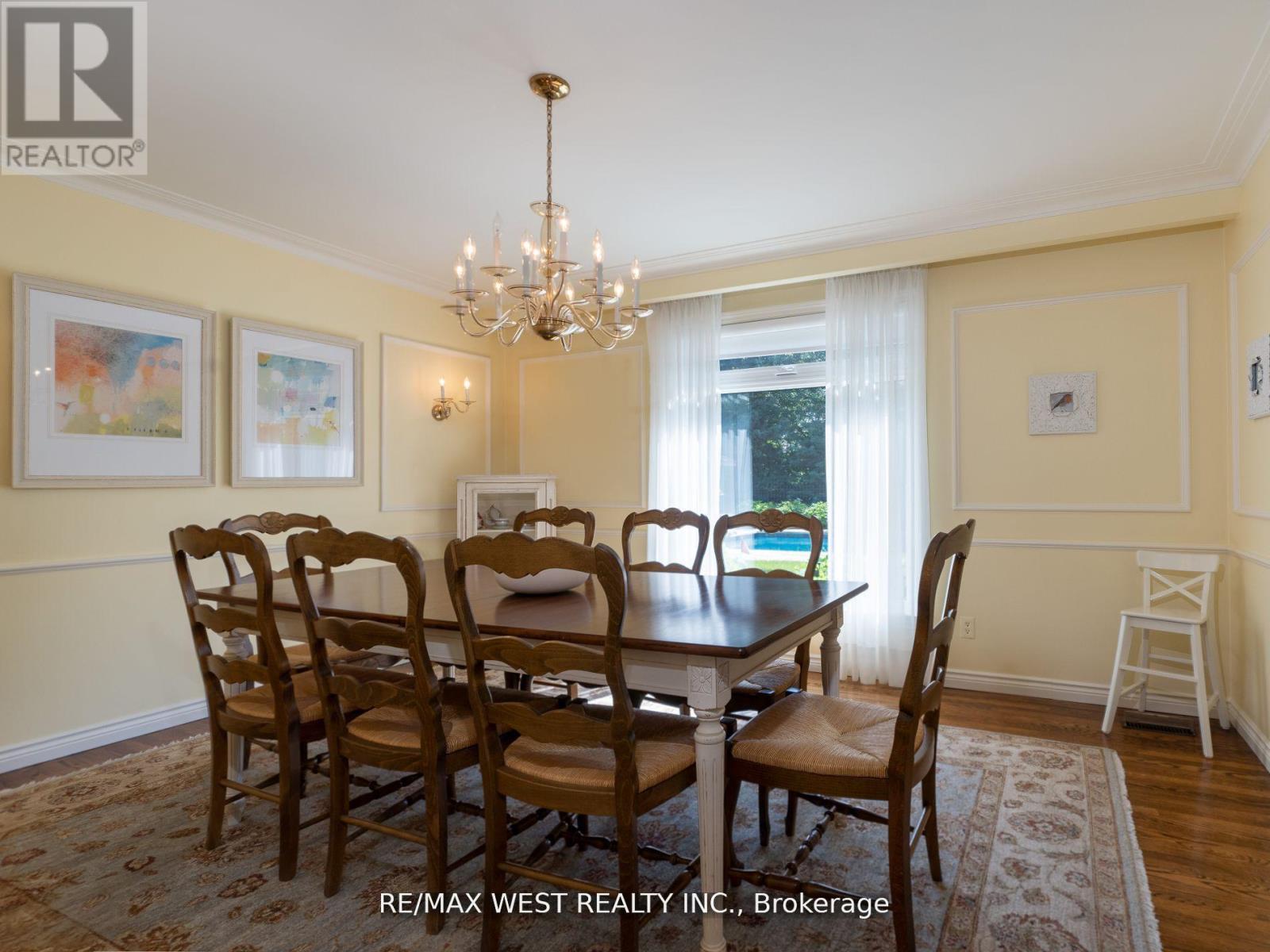 57 Edenvale Crescent, Toronto, Ontario  M9A 4A5 - Photo 7 - W12436346