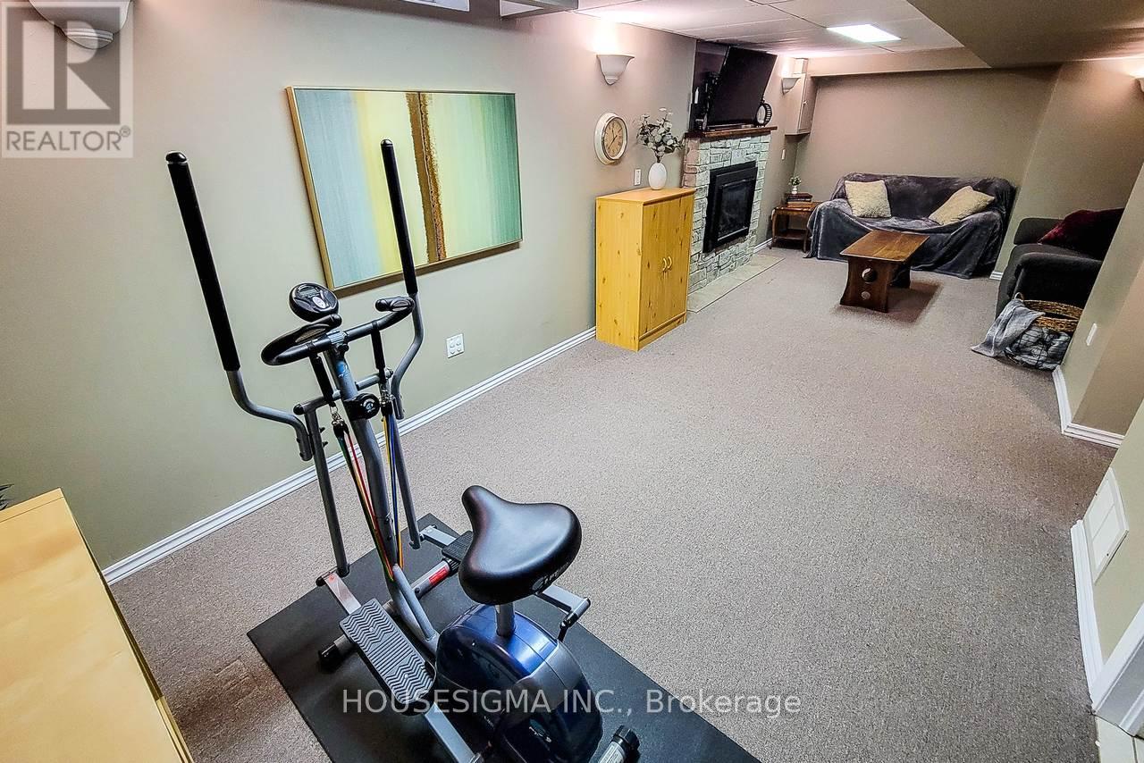 3111 Cantelon Crescent, Mississauga, Ontario  L5N 3J7 - Photo 23 - W12436352
