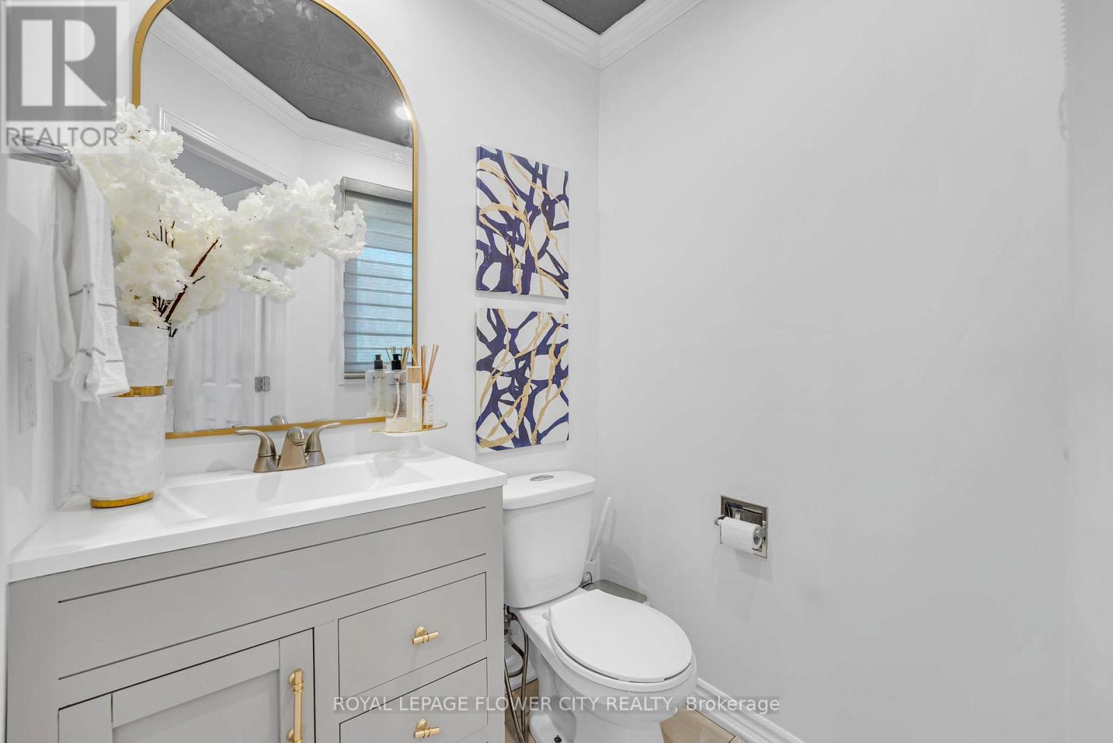 3278 Waxwing Drive, Mississauga, Ontario  L5N 5X9 - Photo 16 - W12436369