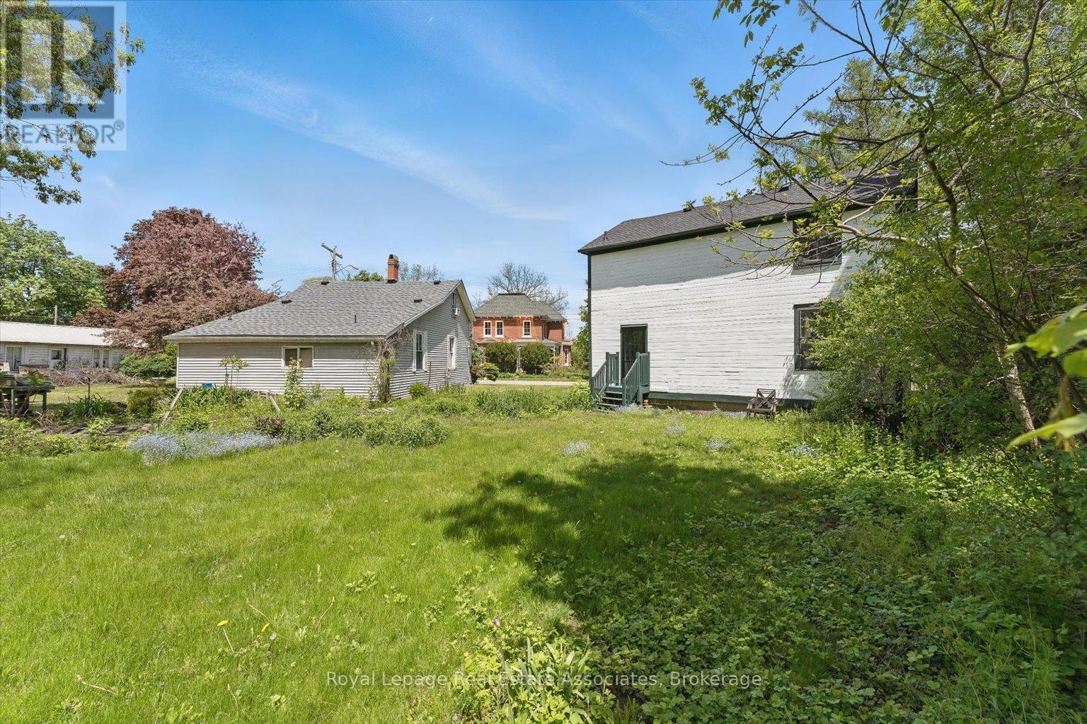 401 Draper Street, Halton Hills, Ontario  L7G 4B6 - Photo 25 - W12436371