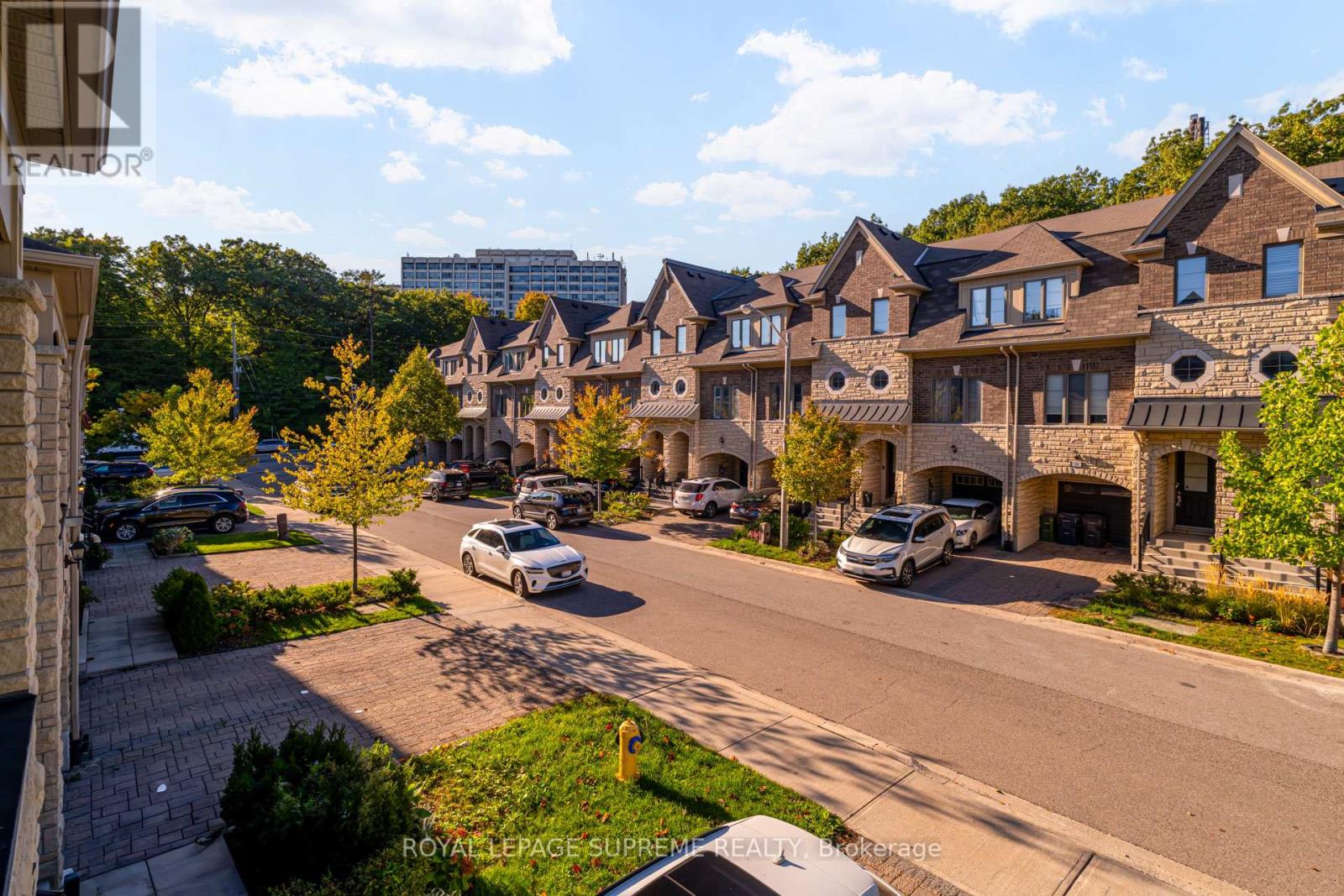 53 Dryden Way, Toronto, Ontario  M9R 0B2 - Photo 20 - W12436423