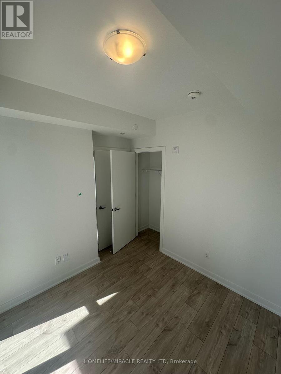 A215 - 770 Whitlock Avenue, Milton, Ontario  L9E 1S9 - Photo 13 - W12436442