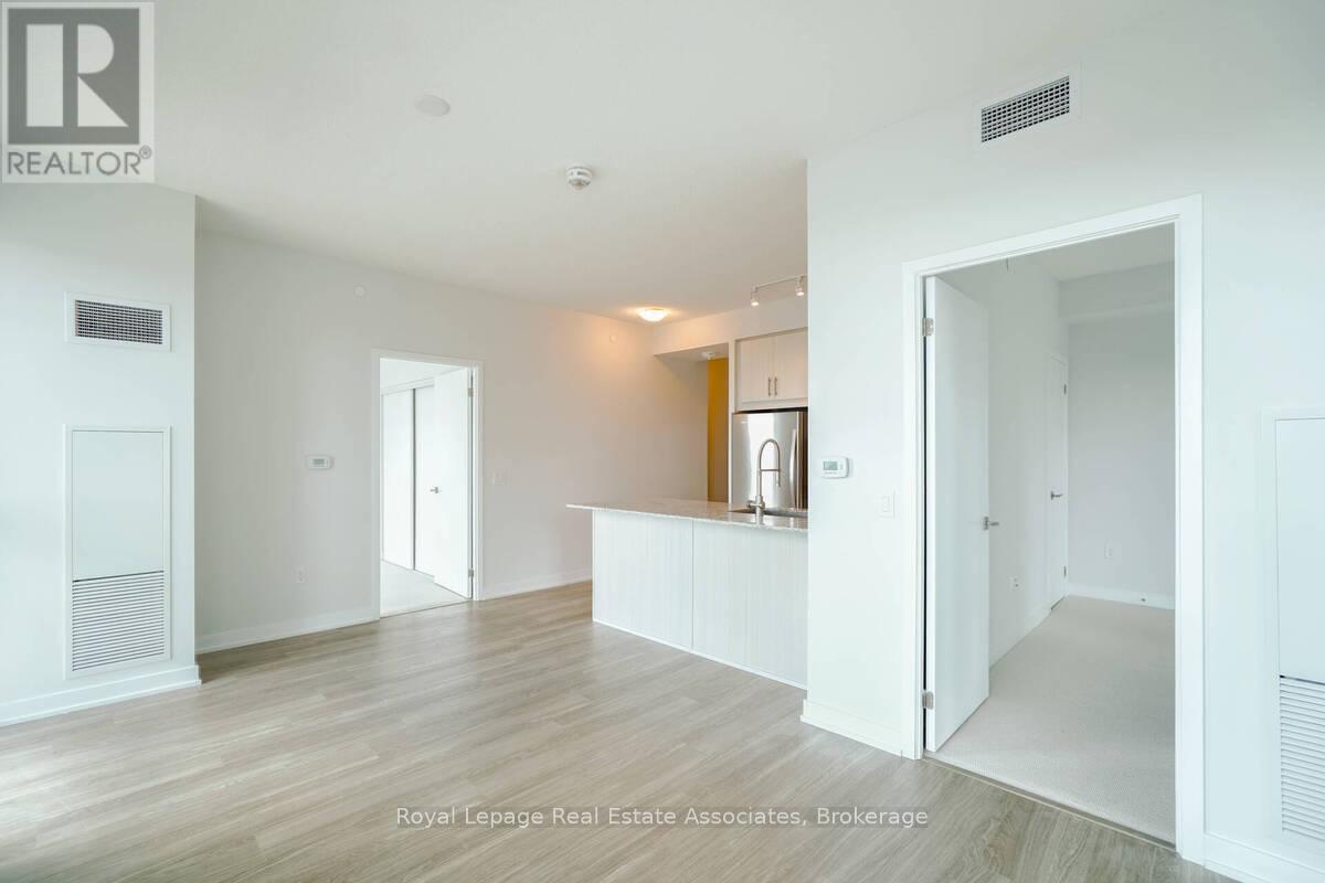 1118 - 4055 Parkside Village Drive, Mississauga, Ontario  L5B 0K8 - Photo 12 - W12436448
