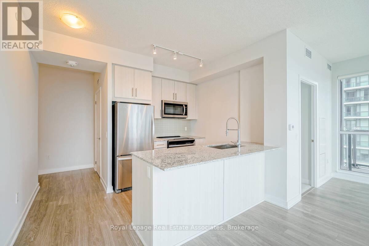 1118 - 4055 Parkside Village Drive, Mississauga, Ontario  L5B 0K8 - Photo 14 - W12436448