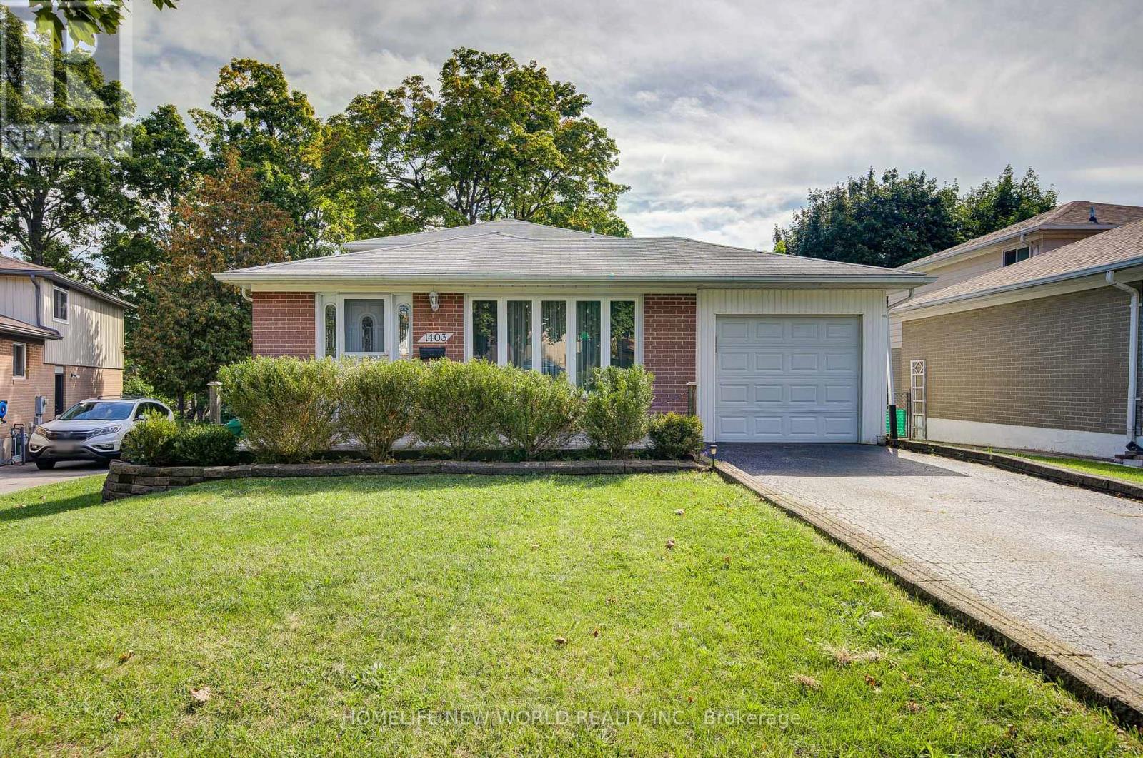 1403 Glen Rutley Circle, Mississauga, Ontario  L4X 1Z5 - Photo 1 - W12436496