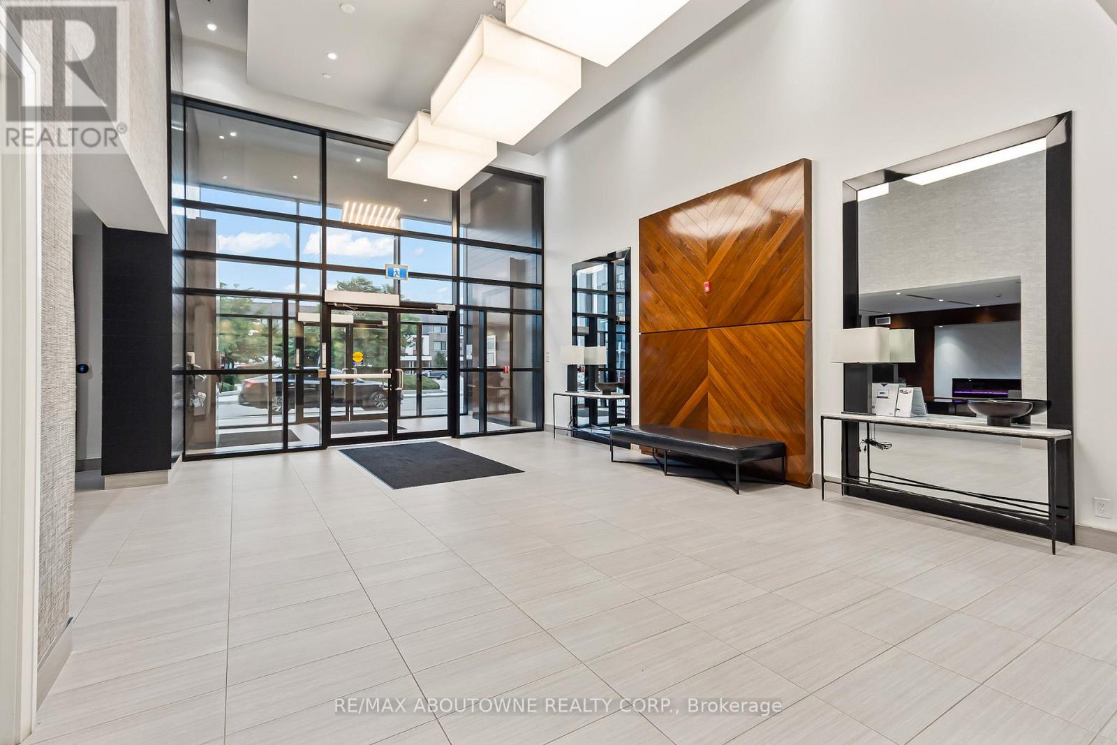 Lorem Ipsum Dolor Sit Amet, Oakville, Ontario  L6H  - Photo 24 - DEMO28933497