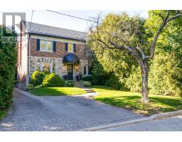 6 Old Mill Terrace, Toronto (Stonegate-Queensway), Ca