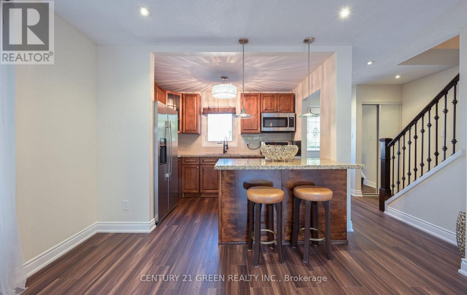 1 Greenarrow Court, Brampton, Ontario  L6S 2K1 - Photo 11 - W12436530