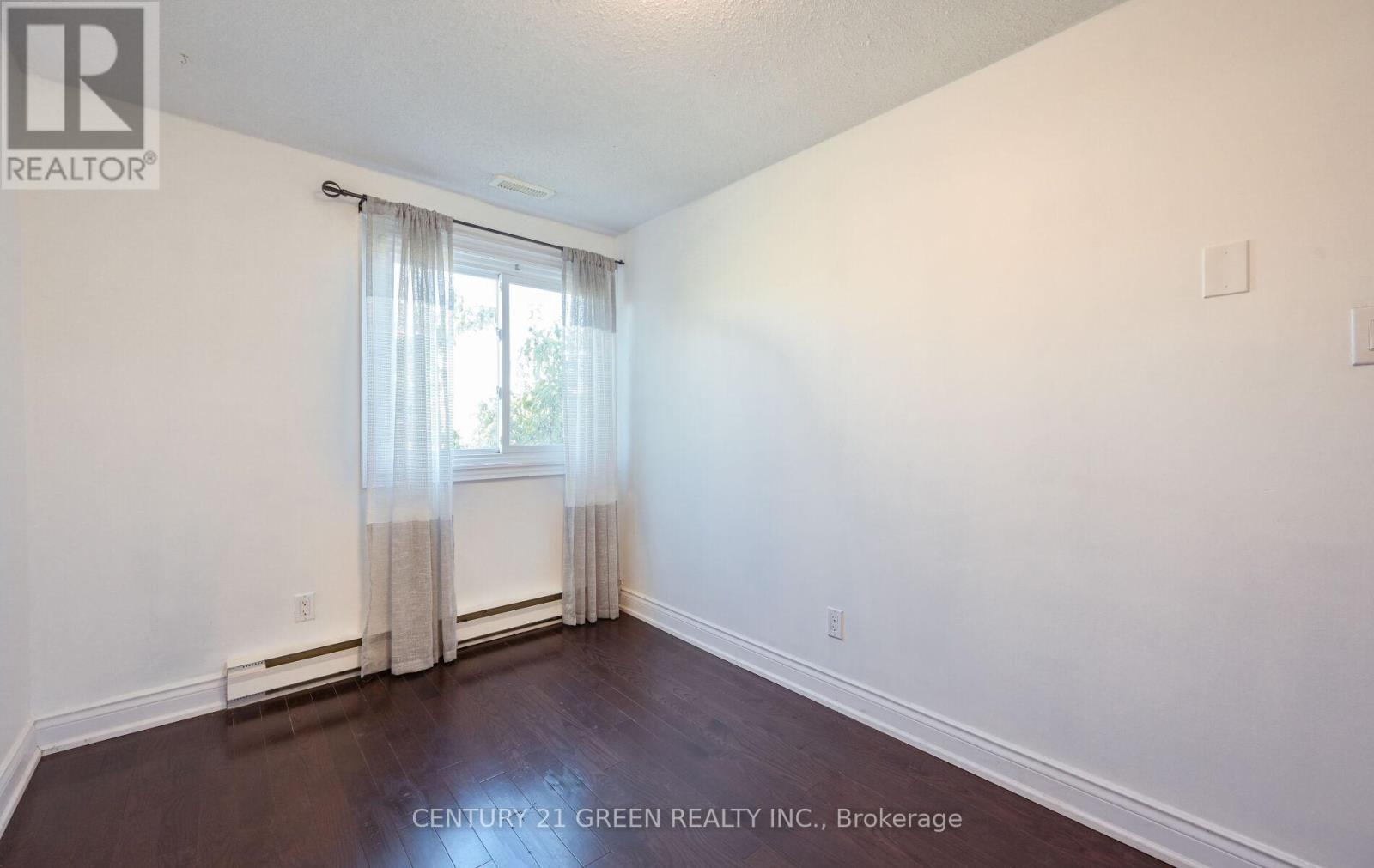 1 Greenarrow Court, Brampton, Ontario  L6S 2K1 - Photo 23 - W12436530