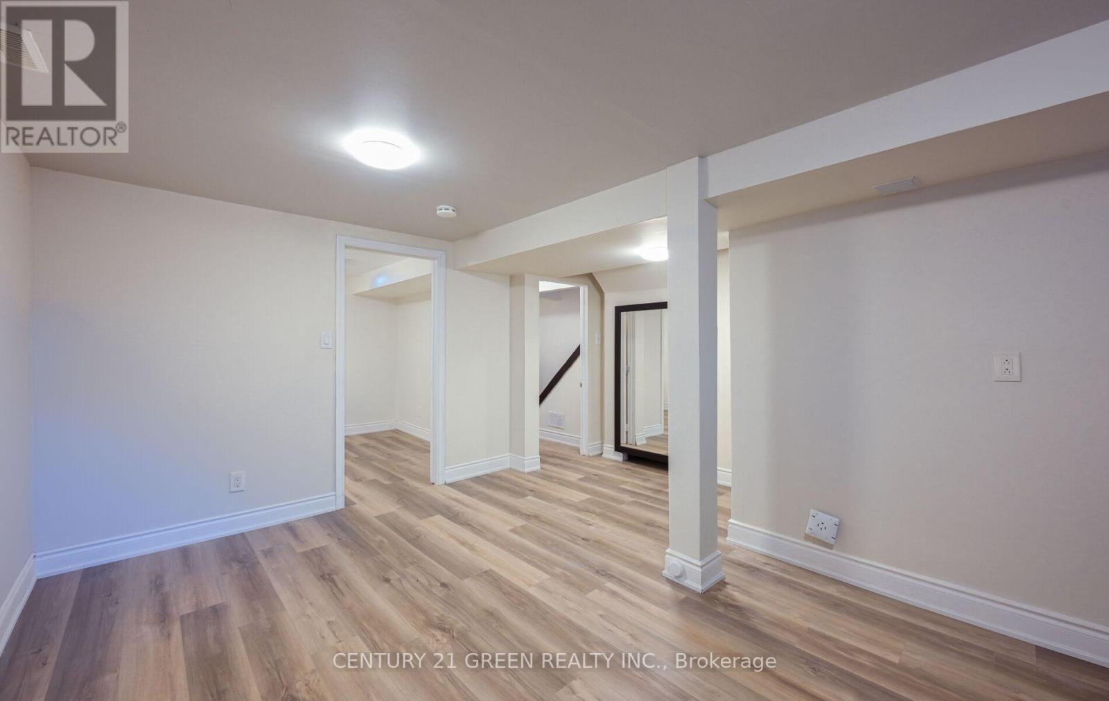 1 Greenarrow Court, Brampton, Ontario  L6S 2K1 - Photo 37 - W12436530