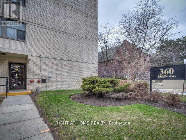 1812 - 360 Ridelle Avenue, Toronto, Ontario  M6B 1K1 - Photo 34 - W12436563