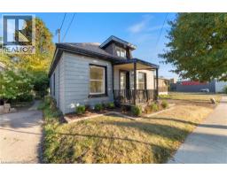 3 DUNDEE Street, Brantford, Ontario