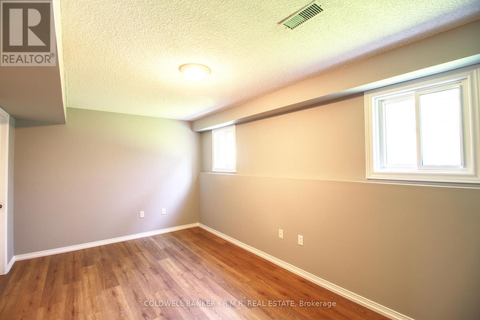1590 Edenwood Court, Oshawa, Ontario  L1G 7Y6 - Photo 19 - E12436665