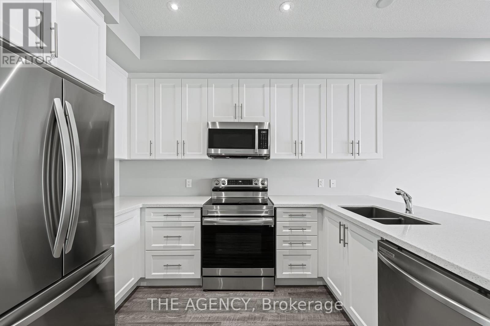 53 Aquarius Crescent, Hamilton, Ontario  L0R 1P0 - Photo 20 - X12409821