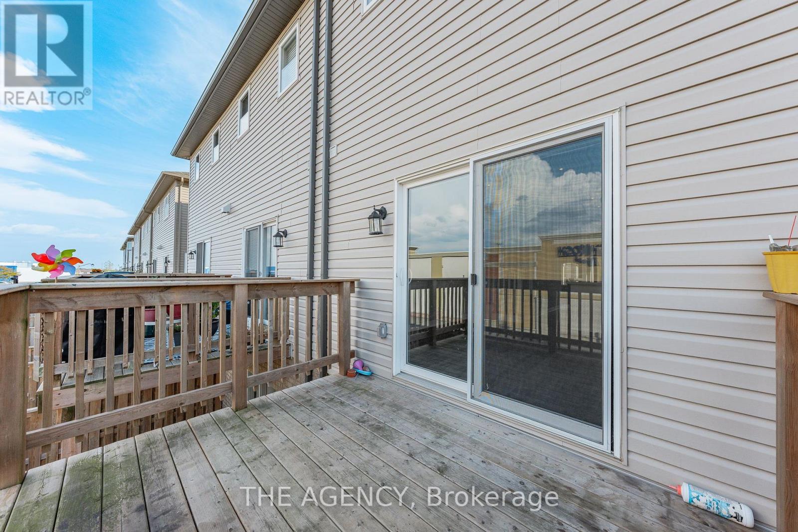 53 Aquarius Crescent, Hamilton, Ontario  L0R 1P0 - Photo 43 - X12409821