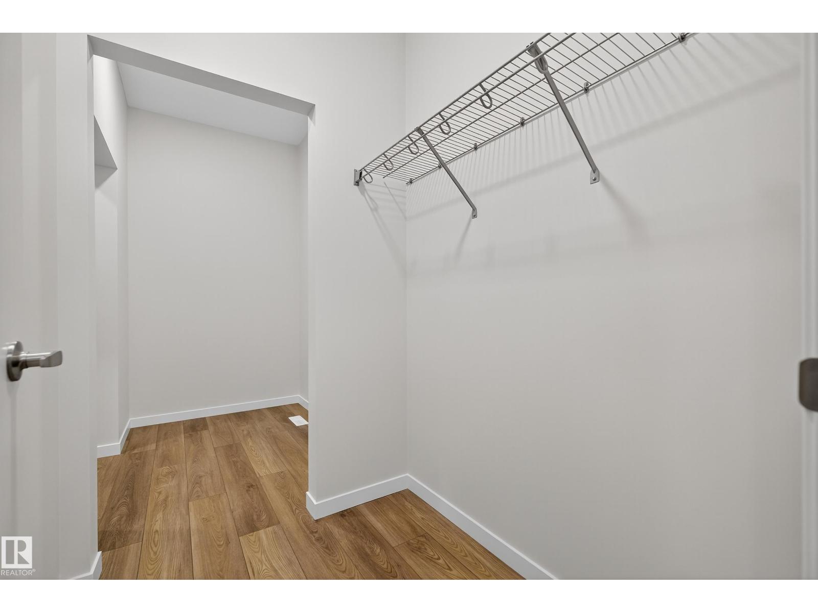 20723 24 Av Nw, Edmonton, Alberta  T6M 2C4 - Photo 10 - E4460175