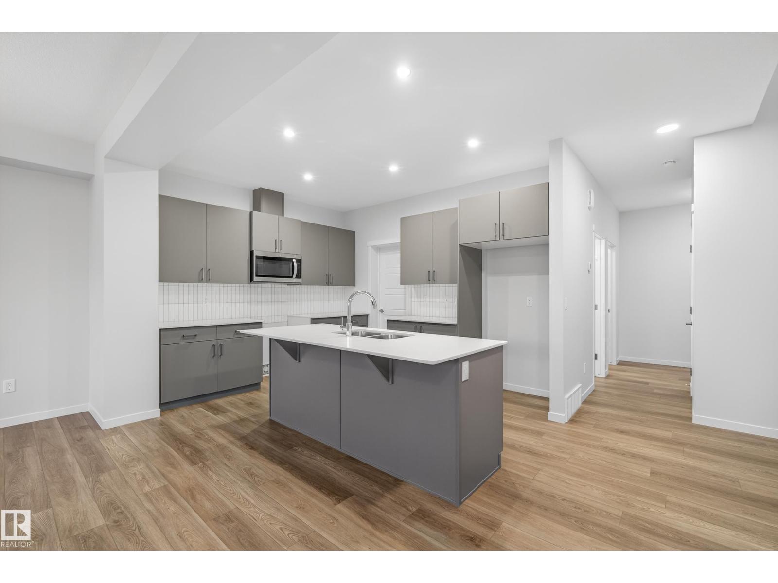 20723 24 Av Nw, Edmonton, Alberta  T6M 2C4 - Photo 13 - E4460175