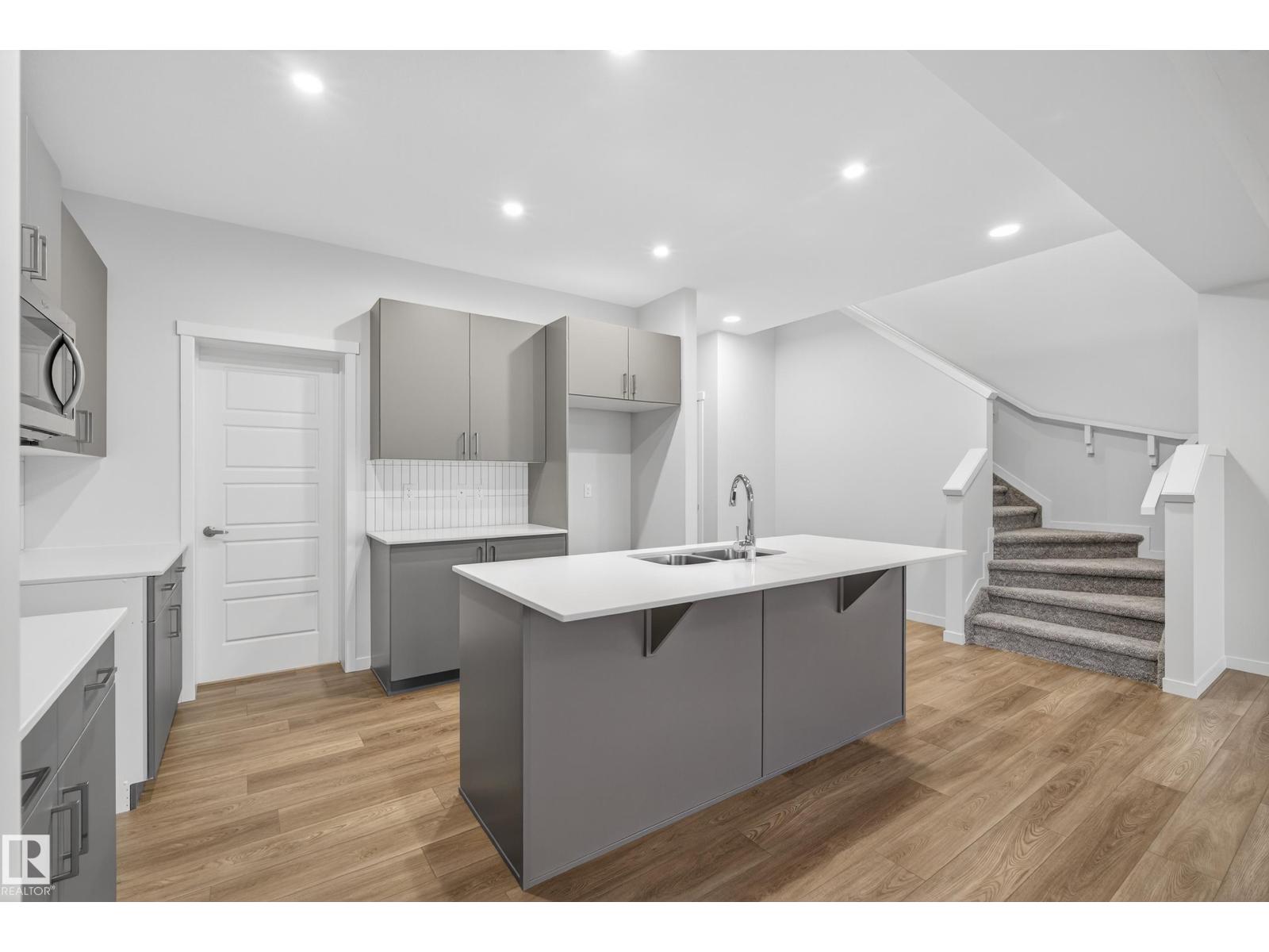 20723 24 Av Nw, Edmonton, Alberta  T6M 2C4 - Photo 15 - E4460175
