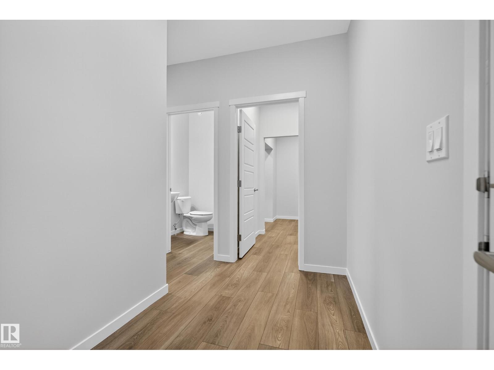 20723 24 Av Nw, Edmonton, Alberta  T6M 2C4 - Photo 8 - E4460175