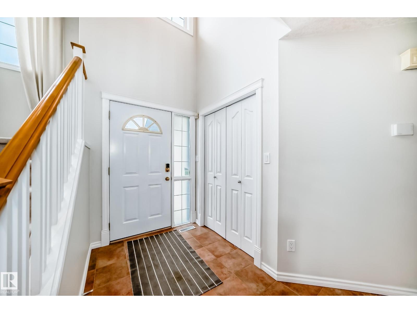 1173 Carter Crest Rd Nw Nw, Edmonton, Alberta  T6R 2L8 - Photo 3 - E4460177