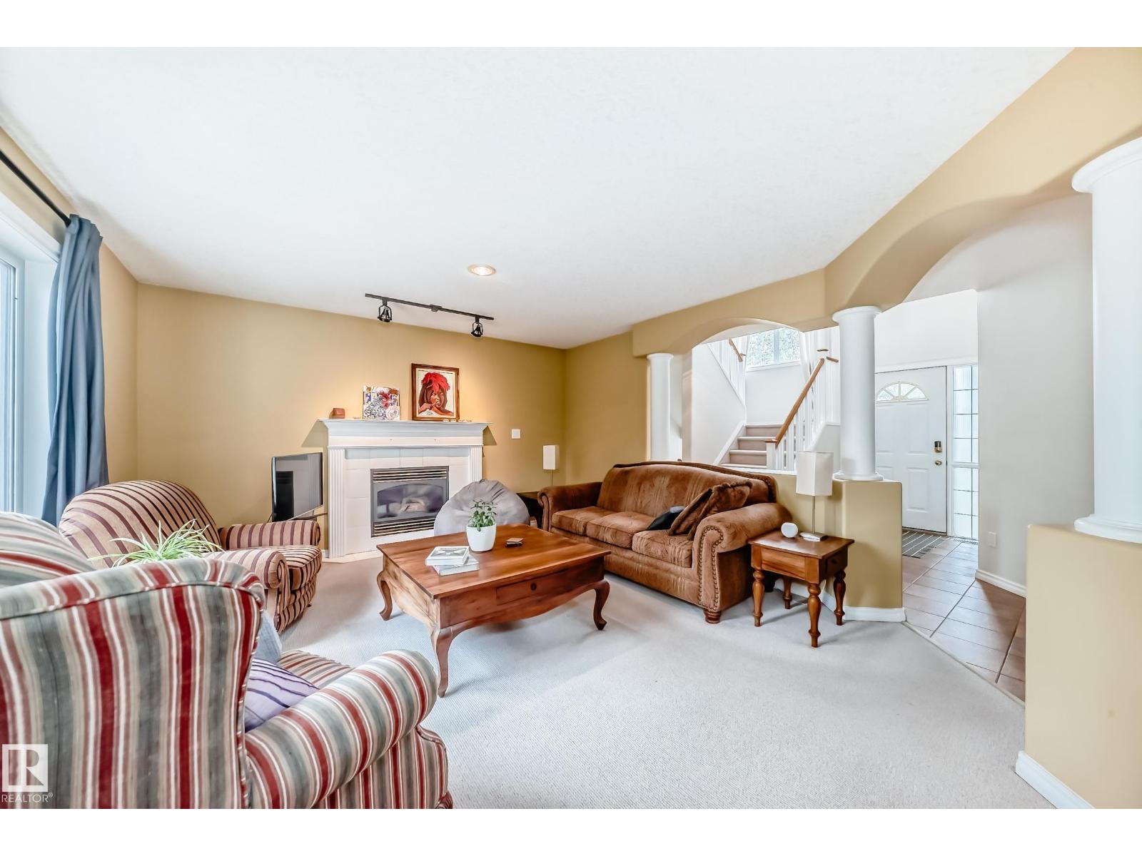 1173 Carter Crest Rd Nw Nw, Edmonton, Alberta  T6R 2L8 - Photo 6 - E4460177
