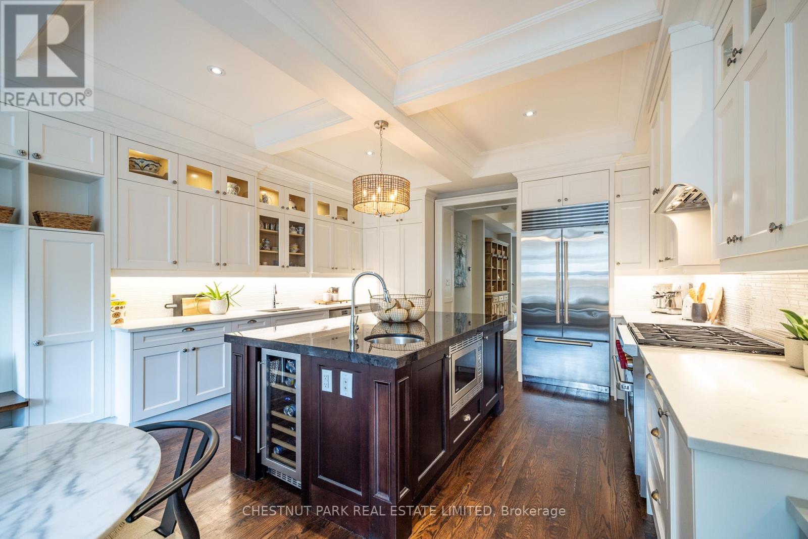 322 Woburn Avenue, Toronto, Ontario  M5M 1L2 - Photo 12 - C12433742