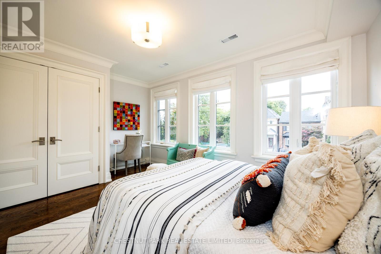 322 Woburn Avenue, Toronto, Ontario  M5M 1L2 - Photo 25 - C12433742