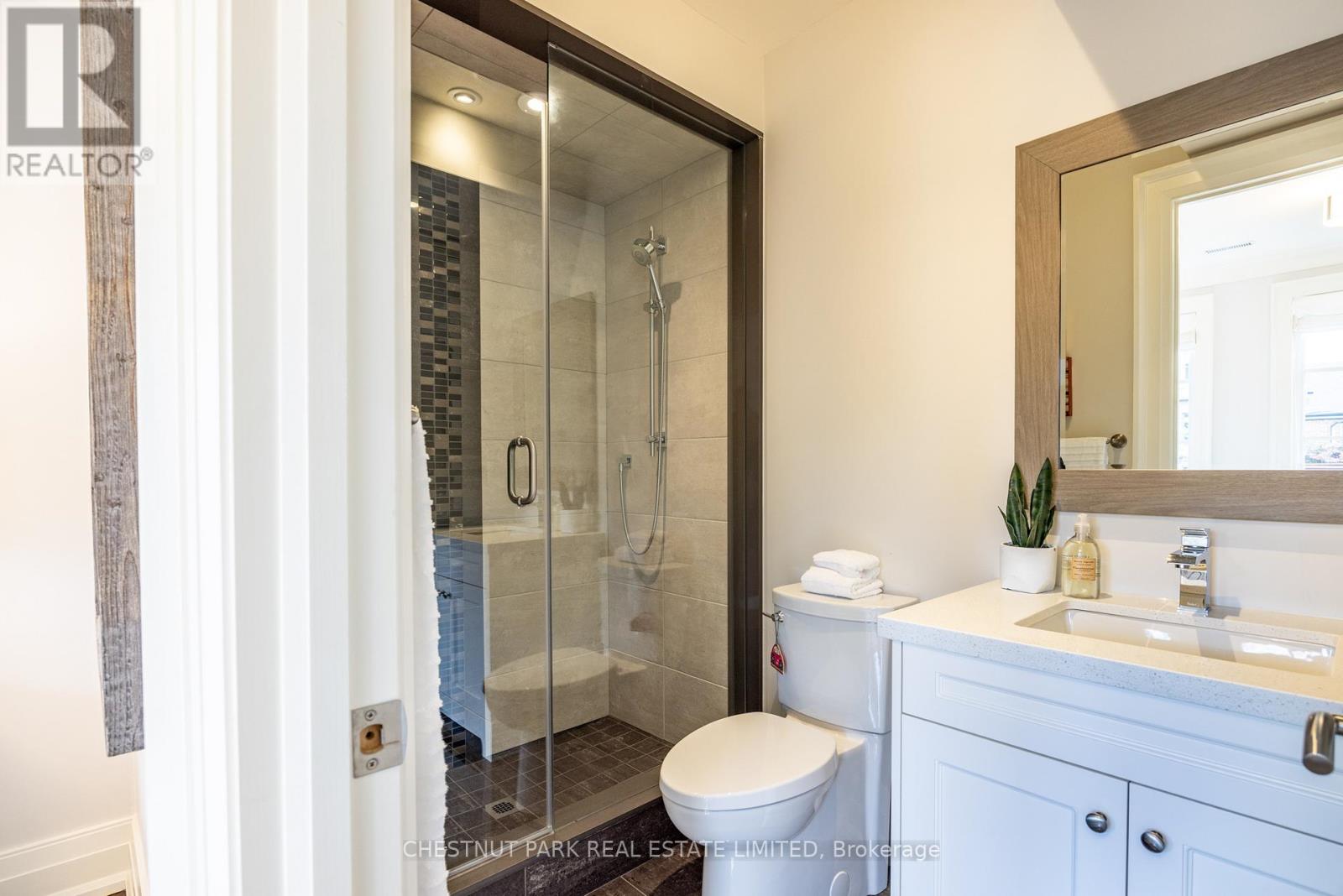322 Woburn Avenue, Toronto, Ontario  M5M 1L2 - Photo 27 - C12433742