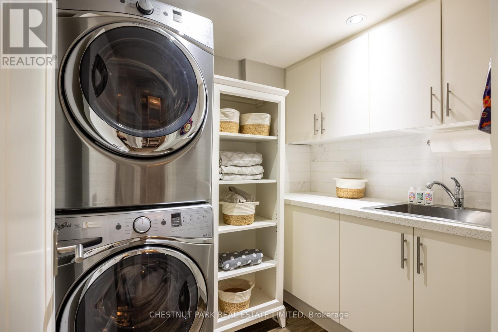 322 Woburn Avenue, Toronto, Ontario  M5M 1L2 - Photo 44 - C12433742