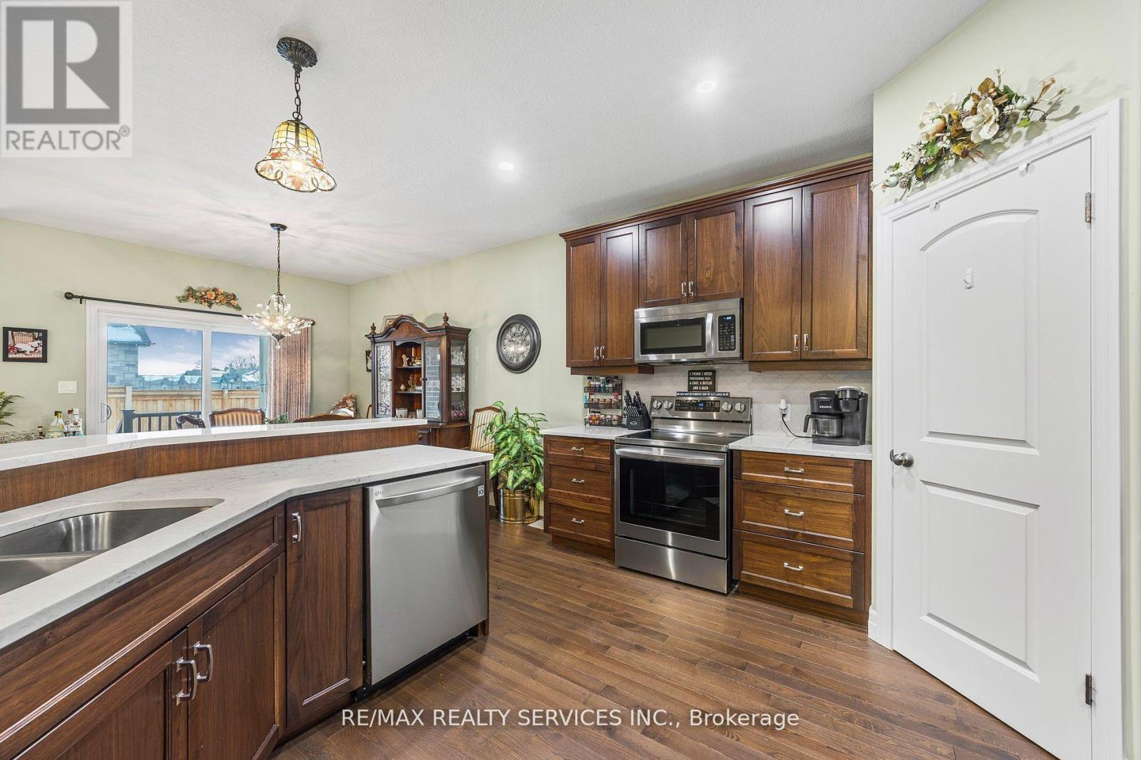 255 Rogers Road, North Perth, Ontario  N4W 0H3 - Photo 13 - X12436376