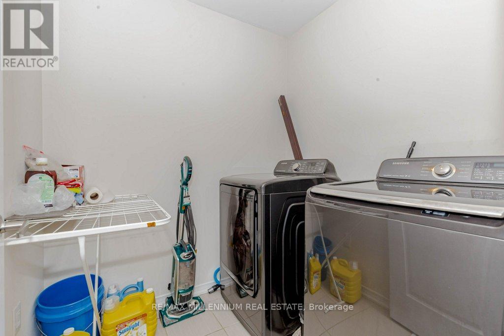 31 - 8273 Tulip Tree Drive, Niagara Falls, Ontario  L2H 3S8 - Photo 34 - X12436436