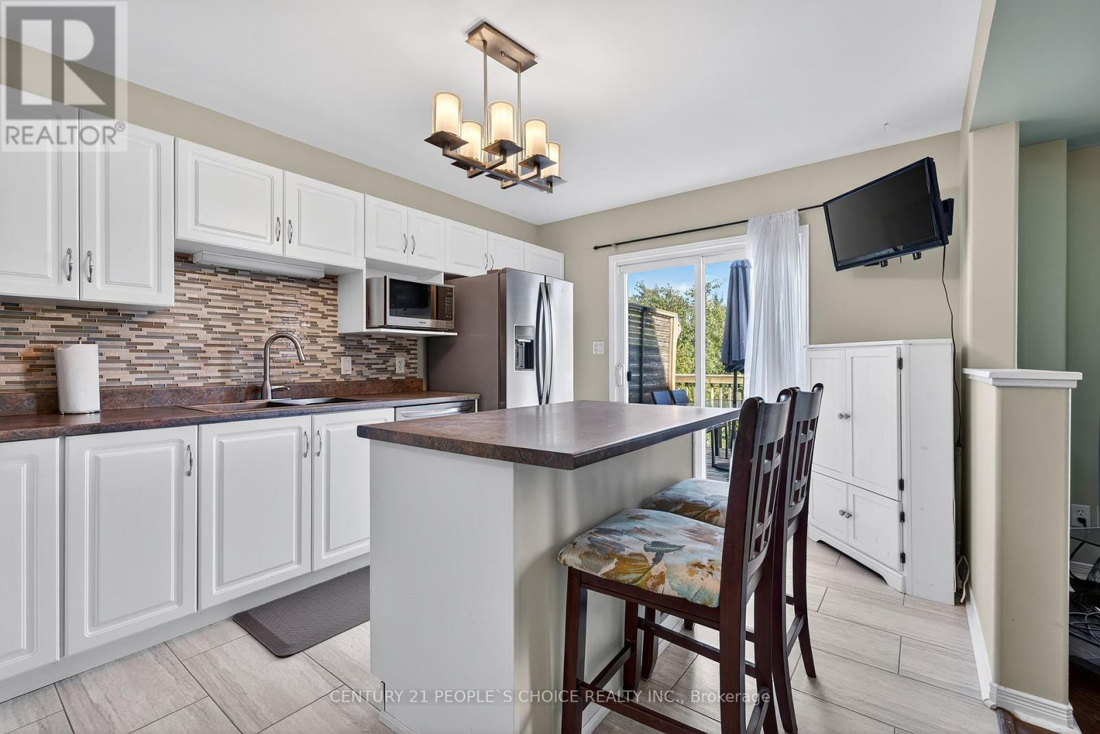 650 Tanner Drive, Kingston, Ontario  K7M 8Y2 - Photo 12 - X12436438