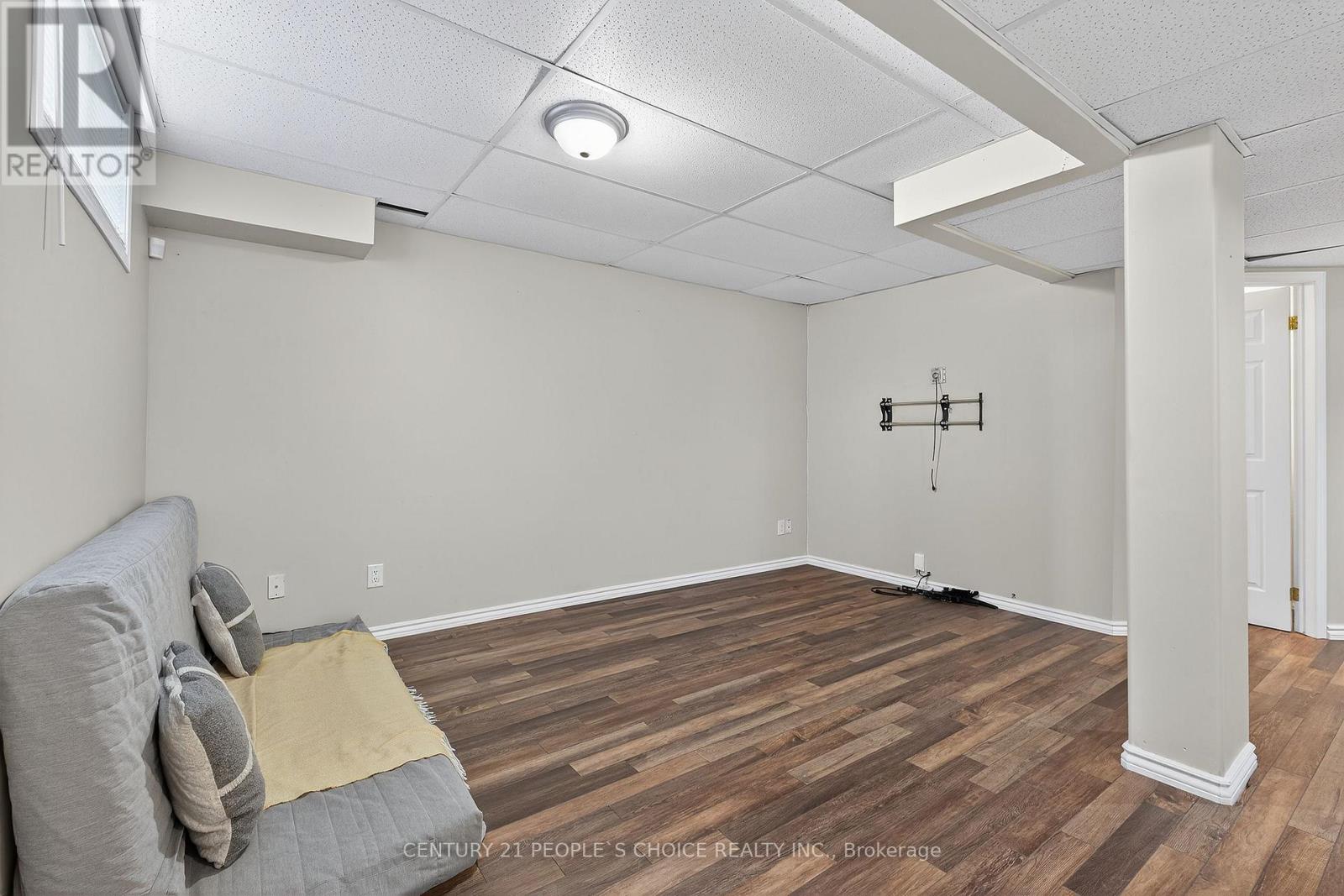 650 Tanner Drive, Kingston, Ontario  K7M 8Y2 - Photo 25 - X12436438